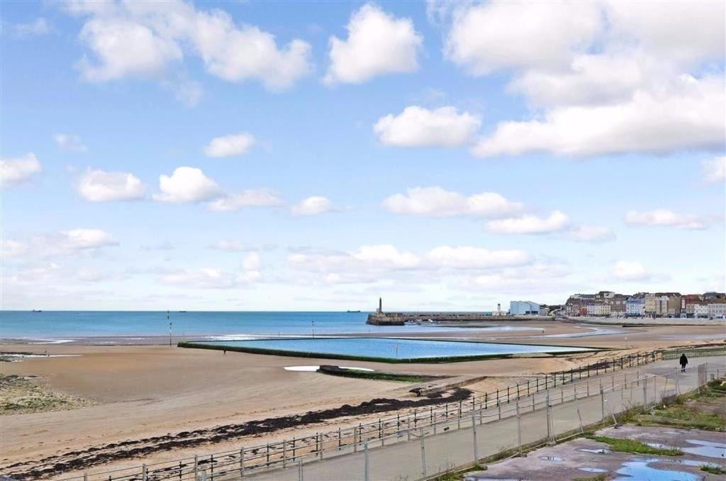 Ocean View Double With Ensuite, With Access To Private Garden And Bike Store Маргит Экстерьер фото